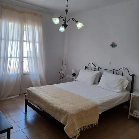 Kleftiko Apartment
