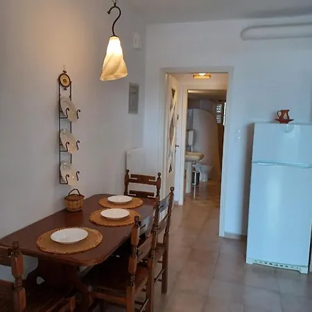 Apartament Kleftiko *